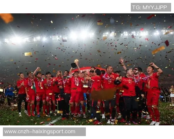 CCTV足球精彩瞬间回顾与分析助你了解赛事背后的故事与技巧 CCTV足球精彩瞬间回顾与分析助你了解赛事背后的故事与技巧