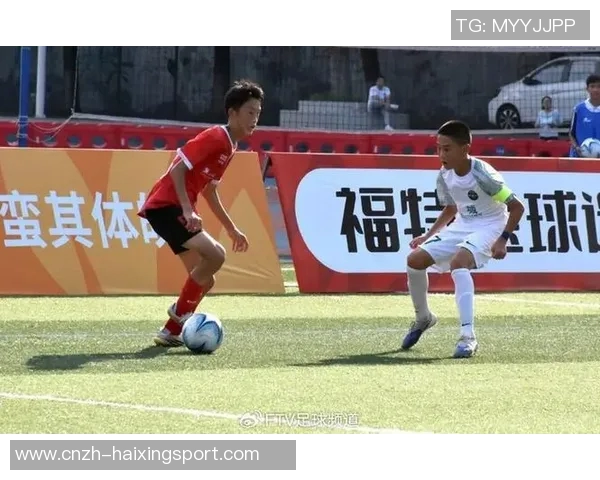 青春拼搏在绿茵场上青年足球队的梦想与奋斗之路 青春拼搏在绿茵场上青年足球队的梦想与奋斗之路